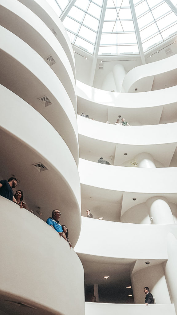 New York - Guggenheim - Travel with Solenep